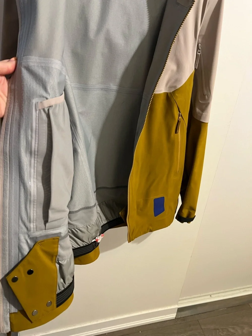 Sentinel Coat Arc'teryx | Jackets & Coats | Arcteryx Sentinel Jacket Rebird ...